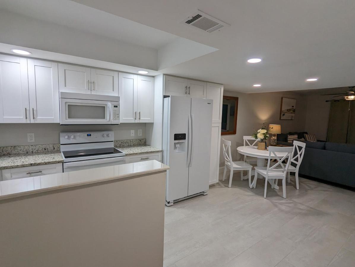 New Condo! Just 15 Min To Ft Myers And Sanibel Beach! Great Location!! Fort Myers Eksteriør bilde